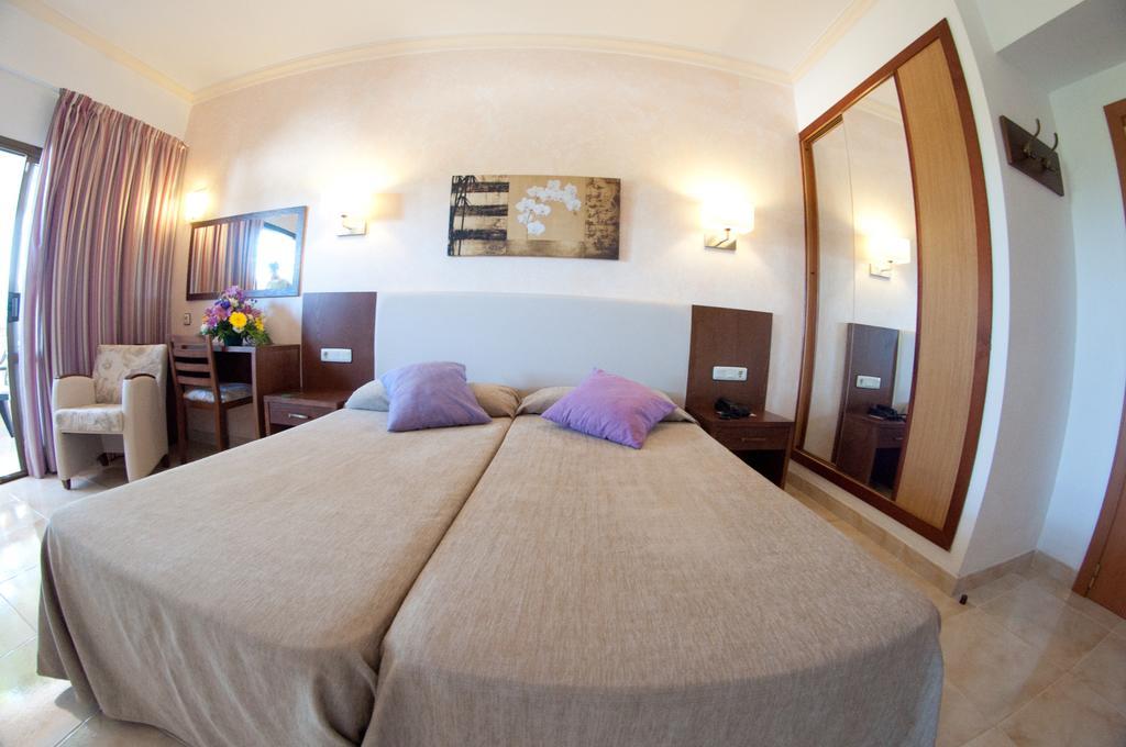 Hotel Cala Gat Cala Ratjada  Exterior photo